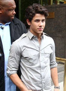  Nick Jonas has a role in the play Les Miserables as Marius!!! What do te think?
