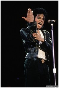  rejoindre this club its got a really great concept and its about mj!!!!!