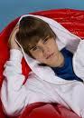  i want to know every thing any thing there is to know about justin bieber, im a big प्रशंसक can आप tell me?