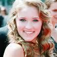  Hey guys, do u think thay emily is a bad girl oder a good girl