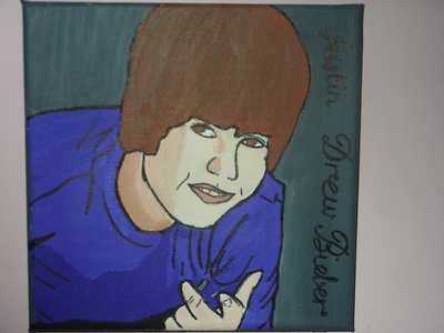 can people tell me what they think of the canvas of justin bieber i did for art is like. please xxx :)