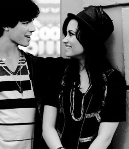  what is the cutest jemi moment that you've seen 或者 heard about?