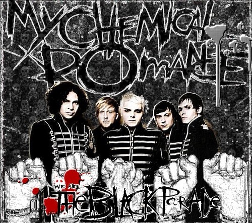 MY CHEMICAL ROMANCE!!! <3 but also,muse,30 Sekunden to mars,and Paramore XD
