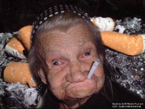  Here is a scary ugly old lady. This proves that people who smoke turn out like this!
