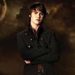  Alec of course! He's evil, he's hot, and he's part of the Volturi. What's there not to like about him ;]