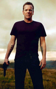  My Favorit character from ANY Zeigen is Jack Bauer from 24. My Favorit show, my Favorit character, my Favorit actor <3