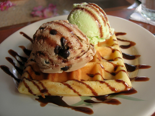  I haven't eat yet. But i think that the wafels will be nice with ice-cream!!!
