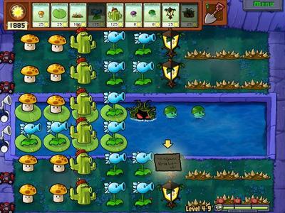  Plants vs. Zombies I pag-ibig this game xD and its walang tiyak na layunin :P