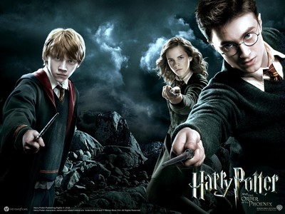  Any of the Harry Potter buku >D (books are better then the movies... but I added a pic of the movie..)