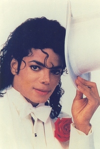  MICHAEL JACKSON, if he were alive. but i wish i got to meet him when he was :)
