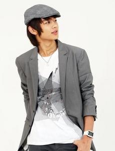  obviously it minho! he is tall, cute and charismatic at the same time and is a rapper. i kinda like rappers more.