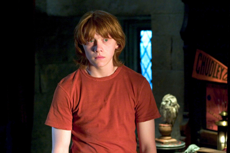  Harry: I feel cranky and pubescent today, and I don’t know why. Uuuurg! I’m gona take it out on people I like! (Ron appears.) Ron: Hello Harry! What sort of tomfoolery shall we get up to today? Harry: No tomfoolery today Ron. I’m sick of your dreadful speckled mug! Ron (quietly): Why must te hurt me in this way Harry? (Hermione appears.) Hermione: Yea! What’s your problem Harry?! Harry: My parents are dead, my life sucks, I can’t hold down a girlfriend, and I’m surrounded da f(bleep)ing goblins and sh(bleep) all the time! I mean what the f(bleep)! Ron: But it’s magic, Harry! The goblins are magical! Harry: Well I still have nightmares about Doby eating my skin clean off every night! I can’t take it anymore! I quit magic! (Ron gasps.) Hermione: But what about fighting You-know-who?! Harry: Fine. It’s all up to te now Ron. Ron (stuttering): But, but, but, but, but, but, no. Harry: Come on now, go fight him! (Harry pushes Ron to successivo screen where Voldy is standing) (Ron whimpers.) Voldy: Hello little child. (Ron continues wimpering and stuttering) Voldy: Whant a piece of me? What. Ron (stuttering): No sir. (Ron runs away.) Voldy: Yea, te run away. (Back to first screen, Ron runs in) Ron: I can’t do it! Hermione: te tried your best Ron. Ron: What’s Harry doing? (Screen shifts to Harry.) Harry (while hitting his head on the wall): Angst, angst, angst, angst, angst, angst, angst… (Back to Ron and Hermione.) Hermione: He’s a little off today, haven’t te noticed? Ron: Maybe he’s in love. Hermione: Who would fall in Amore with such an-(cut off da Ron) Ron: Maybe he needs a hug! (Screen shift to Harry.) Harry: I don’t want a hug! (Ron appears.) Ron: Give me a hug Harry! Harry: NO! (Ron hugs Harry.) Ron: Hugging! Harry: I’ll wound you! (Harry pushes Ron to successivo screen, he follows.) (Screen shifts back again to first screen.) (Harry and Ron fight, Hermione watches.) (Hermione leaves, Snape arrives.) Snape: What is this rumpus? Ron: Harry hit me. Harry: Ron invaded my personal bubble! Snape: Me thinks some severe punishment is in order here. Harry and Ron (quietly): Oh no. Snape: The two of te shall be dragged da your ears to the dungeons, where a drunkun Filtch will be awaiting with a cactus and a croquet mat, and then-(cut of da Harry and Ron) Harry and Ron (wands up preforming a spell): Pantalouneous poopacus! (Rings of light pass through Snape) Sanpe (while mumbling): I have to…leave now. Bye. (Snape leaves slowly.) (Dumbledore arives laughing.) Dumbledore: Ha, ha, ha! Man that was awsome guys! Ron: Thanks Dumbledore! Dumbledore: Are te still full of that wizard angst Harry? Harry: I think I can appreciate life alot più now. Dumbledore: Well that’s just fantastic! My point is i'll start caring when te learn how to spell. Hun