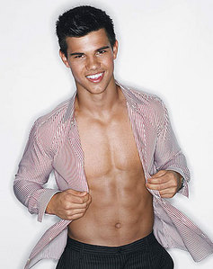 Taylor Lautner is way hotter!