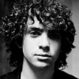  no hes down right fugly...i think Taylor York from Paramore is hot...yummy