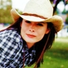 Holly Marie Combs :)