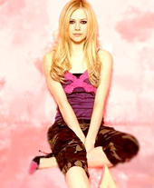  "You Are Not Alone" sa pamamagitan ng Michael Jackson and any Avril Lavigne song. ;)