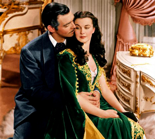  The largest book I've ever read was "Gone with the Wind" by: Margaret Mitchell. It's a 1000 and some odd pages. Don't know the exact number. Great book, even though Scarlett's the original 암캐, 암 캐 of fiction! :)