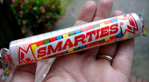  Hmm, I 愛 98% of candy, so can't I just say everything?! :P My お気に入り would have to be jumbo Smarties, and December.