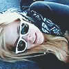 i dont really have a pic
http://www.fanpop.com/spots/avril-lavigne/answers/show/88526/post-favorite-picture
but i really love this icon!