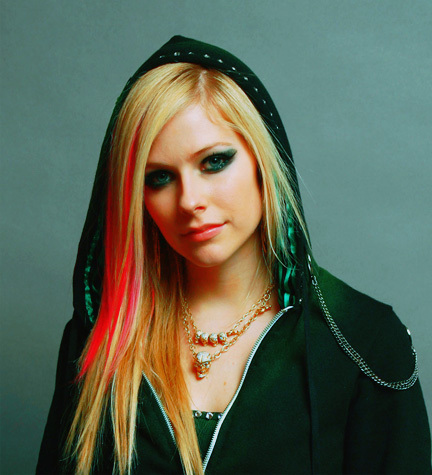  Well in some photoshoots Taylor doesn't look that pretty but in all of Avril's she looks gorgeous! Taylor can looks gorgeous in some of the चित्रो I've seen but the thing is if आप compare her with Avril (on an Avril Lavigne related spot!) Avril will always win. And I also don't think it's about looks.. To be 'the prettiest' आप have to be pretty inside and out :) And yeah, i agree that Taylor's voice is a little fake at times... Taylor does have really good personality. So does Avril however. So I don't think I can choose between them in personality because I really प्यार Taylor too! But in looks Avril wins :D So I pick Avril <3