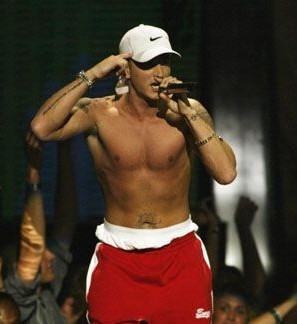  Eminem♥ I Liebe him sooo much! :)