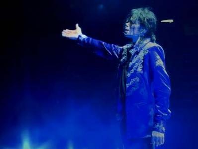it's all for LOVE. we only love here. Love for Michael:)