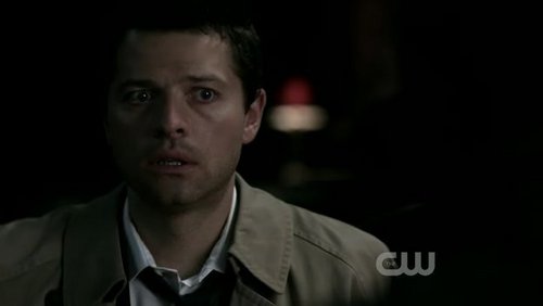 While all pics of Cas are good, I do 爱情 this one, cos he just looks so cute and innocent =) *swoons*