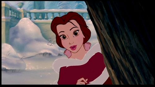  bạn look just like Belle, but slap a wig on and bạn could pass for Ariel hoặc Lọ lem if bạn felt like it. Some places will hire anyone- let's just say the hoa nhài at my little cousin's birthday party looked NOTHING like Jasmine.