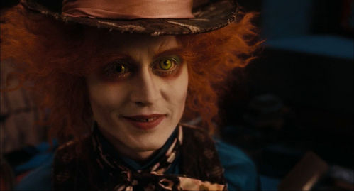  It depends on which 'look' u are referring to in this part. The first one, when Hatter walks into the court and looks at Alice, he shows her what's happened to him, and how much he tried to keep her presence in Underland a secret. Basically, it's a look of 'No one know's your here. I'll give my life to keep it a secret.' and he almost did. The other 'look' he gives her when he's making hat's basically shows her how much he cares, and all of his emotions for her at once. Personally, it's my favoriete shot in the entire movie, besides the Balcony at Mirana's Castle. I hope that makes sence.