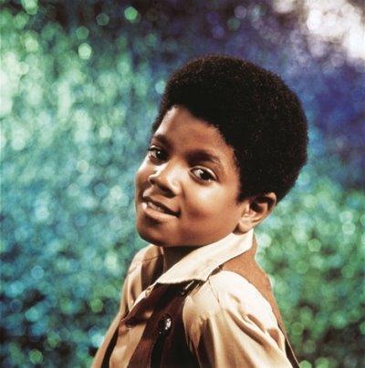  Who is the youngest MJ fan that anda know?
