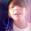  hahahahahahaah he looks so cute was the wind blowing hoặc somthin bit ya i luv any pick of jb wat do u think of this pic