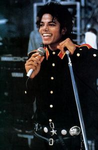  i would describe him and funny and charming despite the surgies he had there was always something attractive about him. To me the main that was attractive was his personality. I honestly feel like i was a close friend even though i never got to meet him. I RRRRRREAAAAAAALLLLYYYY Miss him :( God bless आप mj
