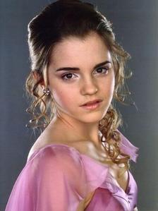  Of course Hermione. There are many reasons, why I prefer Hermione madami than Bella. One - she is madami intelligent. I pag-ibig that she is totally smart. Hermione helps her friends, when they ever need her. She is beautiful too. I pag-ibig her every kind of way. Emma Watson had been always my favourite actress, and she still is. My idol - totally fancy her. I´m waiting for Emma´s susunod movie. I pag-ibig her all movies, especially Harry potter and Ballet shoes.And Hermione character is the best(L)(L)(L)(L).. I like bella too, but hermione is the best always..I´m just watching twilight series, but I am tagahanga of Hp- always..forever..;)(L)(L)(L)(L)(L)