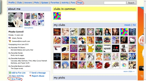  Click on 'Give props' or just 'Props' on the fan's perfil page (not your own, I just used yours as an example).
