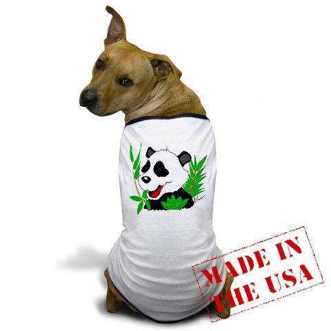  A picture of a dog wearing a panda shirt! Why? Because I 사랑 both 개 [u][b]AND[/u][/b] 팬더 but couldn't find a good picture.