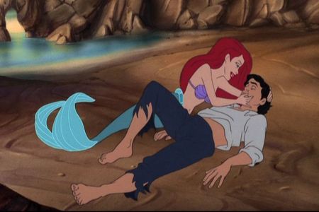  I wrote an artikel not too long yang lalu about my favorit scenes :) http://www.fanpop.com/spots/disney-princess/articles/54810/title/dreamygals-favorite-scenes I really like this scene after Ariel rescues Eric. She touches his face, and runs her fingers through his hair...it's so sweet!!