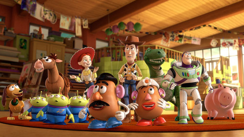  OMG it was much better and funnier that Toy Story 2 i loved barbie and Ken, Mr.Potato head was soooo funny in his new shapes, i giggled and laughed soo hard when he was on a piece of pan de molde, pan and a bird came to eat him, and the he was on a hot dog... the end made my corazón beat, everytime u think the danger is over something worse happens, and the funniest thing is that buzz went spanish :D lol i couldn't stop laughing. I amor THAT MOVIE!!!