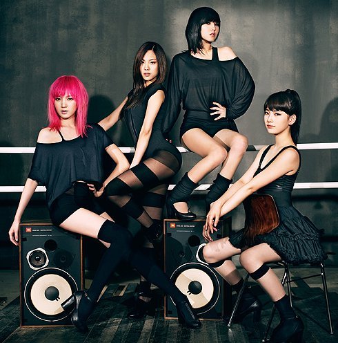  well...i dont wanna fight anymore...join my Miss A fc! http://www.fanpop.com/spots/miss-a