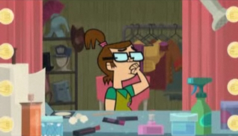  What are those red things in the Confession Cams on Total Drama Action?