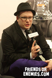  I use to amor him but now I lov someone else, who's not a cartoon, the pic is of the dude I lov now, Patrick Stump!!