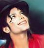  MICHAEL JACKSON!!!! IS WAAYYY BETTER THAN miley cyrus!!! I Liebe Du MICHAEL!!!!