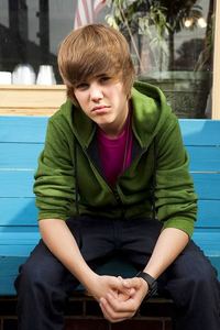  Justin Bieber working on any new album?? If so आप have any देखा गया about the album??