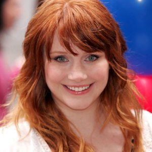 Bryce Dallas Howard.

She is a very accomplished & highly sought after actress. Some will disagree with me. She was the first person offered the part of Victoria for the first Twilight movie, she turned it down because she didn't think it was a big enough part!

Bryce is the daughter of Ron Howard who's most well know part is as Richie Cunningham in Happy Days. However, he is quite old now & has been a movie Director for many years. He's quite powerful in the movie world apparently! 