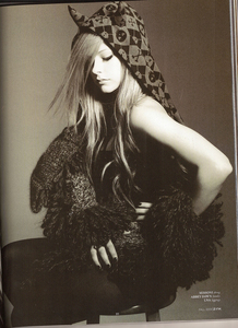  Doesn't Avril Look Like Perfect In This Picture?
