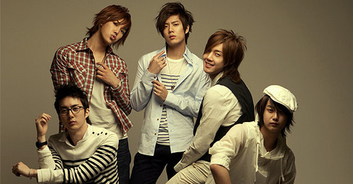  who know when ss501 live in malaysia????