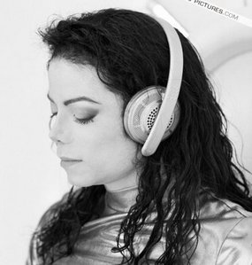  L.O.V.E. fOR Michael Jackson