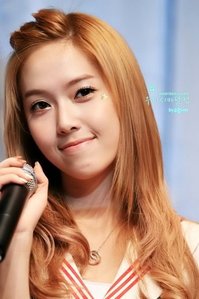  What do toi l’amour about Jessica?