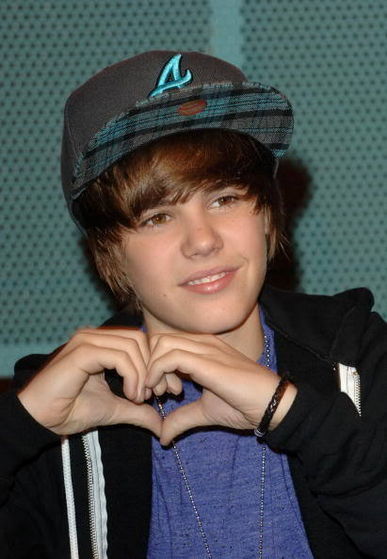  I want to make u that one less lonely girl!!! :)