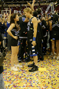  Do te mean this one? successivo clue: Brooke and Lucas dancing at the cheerleader competition