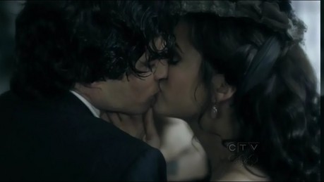 Ben and Anna kissing